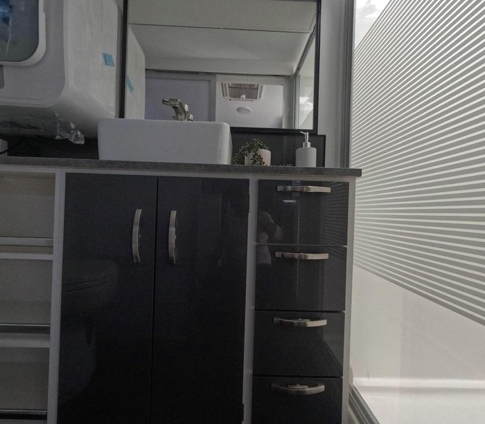 2024 Leader Caravans 2000_R_K1e3_T Explorer 20'