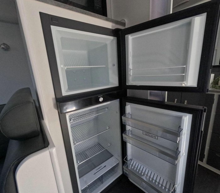 2024 Leader Caravans 2000_R_K1e3_T Explorer 20'