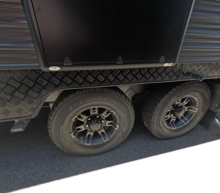 2024 Leader Caravans 2000_R_K1e3_T Explorer 20'