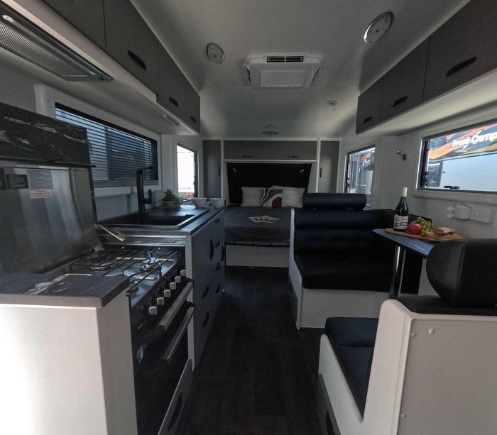 2024 Leader Caravans 2000_R_K1e3_T Explorer 20'