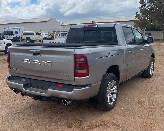 2024 RAM 1500 Laramie Sport RamBox