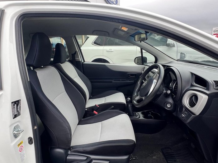 2012 Toyota Yaris YR
