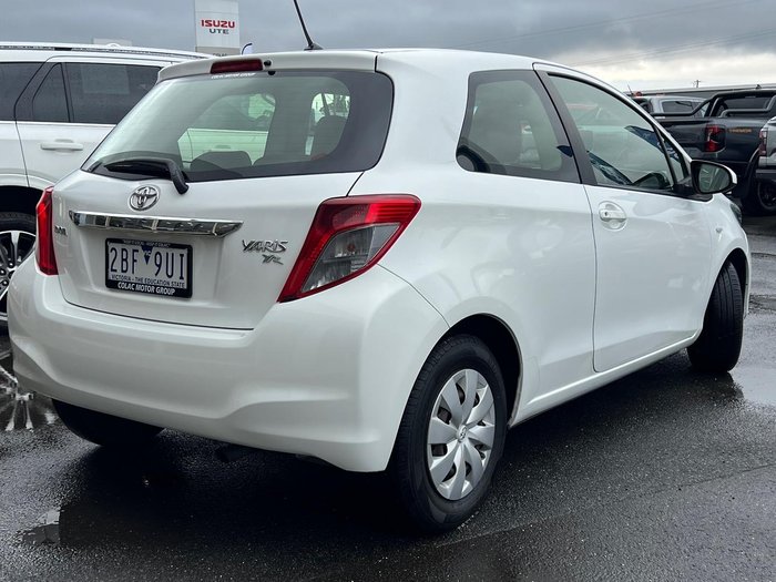 2012 Toyota Yaris YR