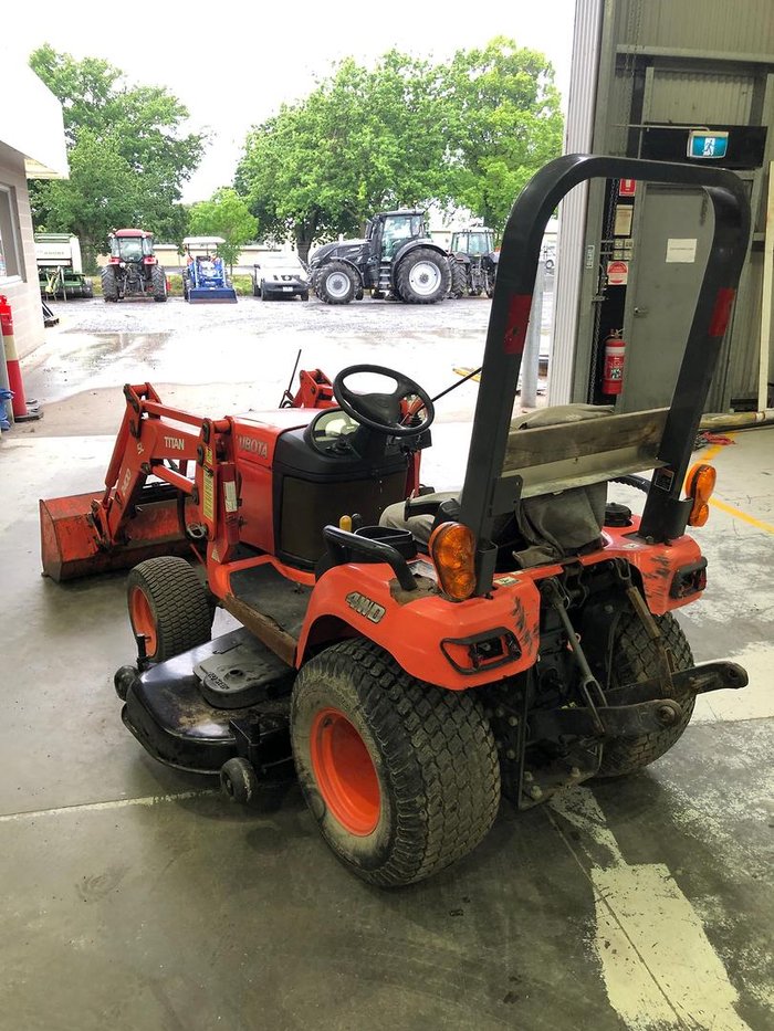 0 Kubota Bx2360 Tractor With Titan Fel Bkt, 60