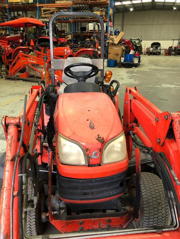 0 Kubota Bx2360 Tractor With Titan Fel Bkt, 60