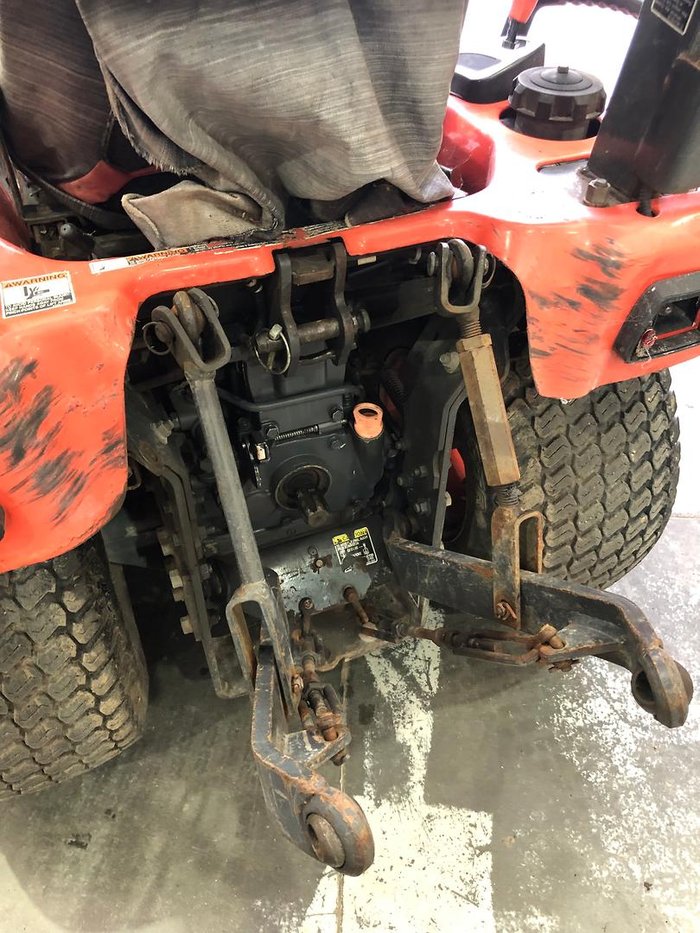 0 Kubota Bx2360 Tractor With Titan Fel Bkt, 60