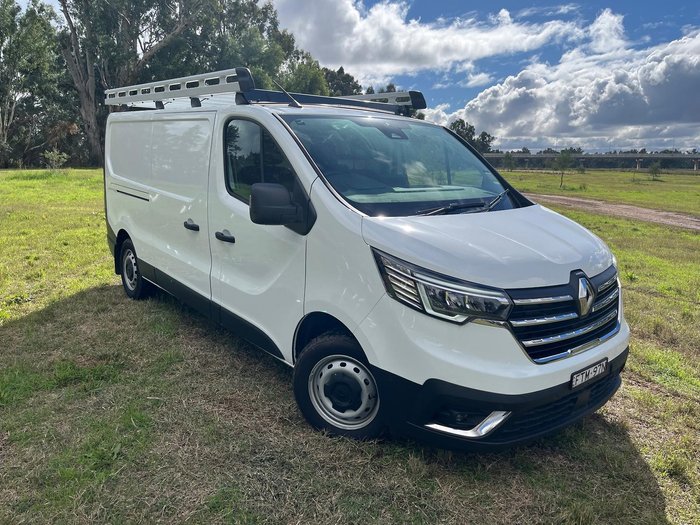 2024 Renault Trafic Premium