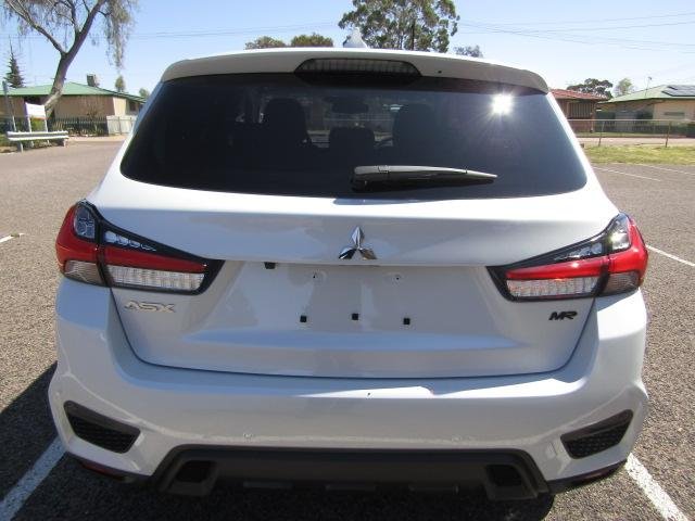 2024 Mitsubishi ASX MR