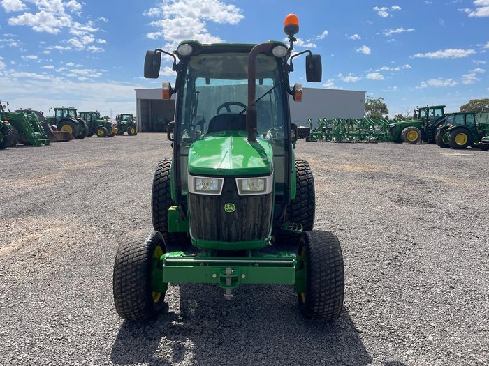 2014 John Deere 4066R Green