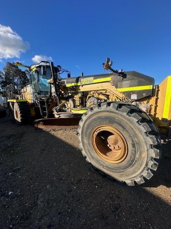 2012 Caterpillar 16M