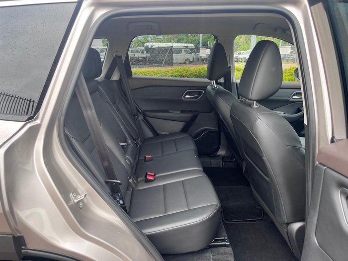 2024 Nissan X-TRAIL ST-L e-POWER