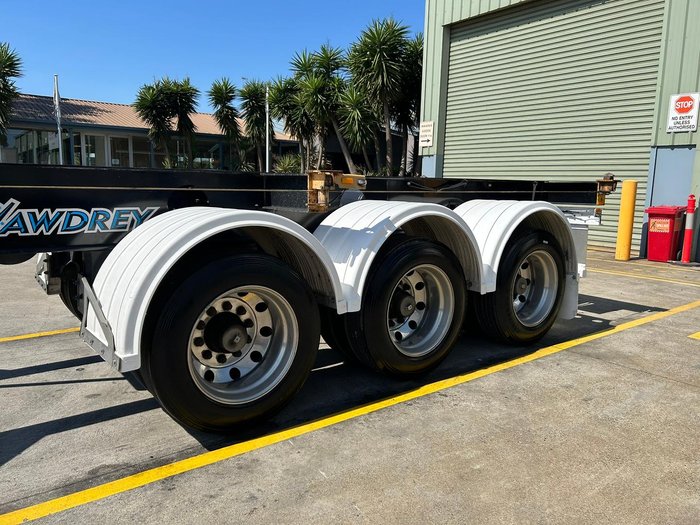 2014 Vawdrey 40-48' Ultra Low, Push Bumper, 3 Way 