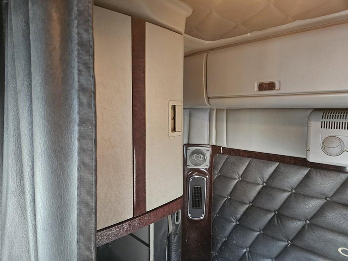 2014 Freightliner Coronado 114 Silver
