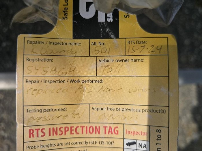 2009 Marshall Lethlean Tri Axle 6 Compartment 