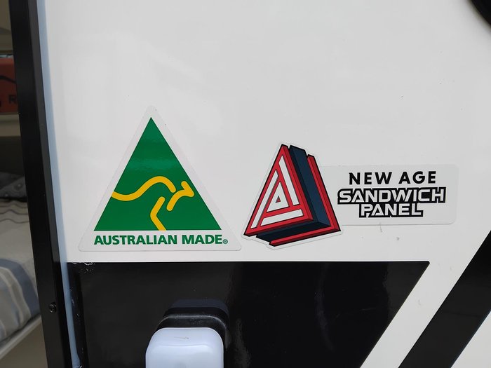 2024 New Age Caravans Mr15e Manta Ray My25 Full Composite Price Reduced!