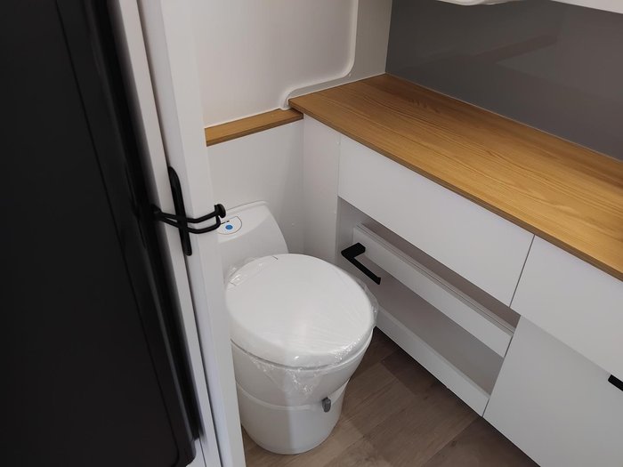 2024 New Age Caravans Mr15e Manta Ray My25 Full Composite Price Reduced!