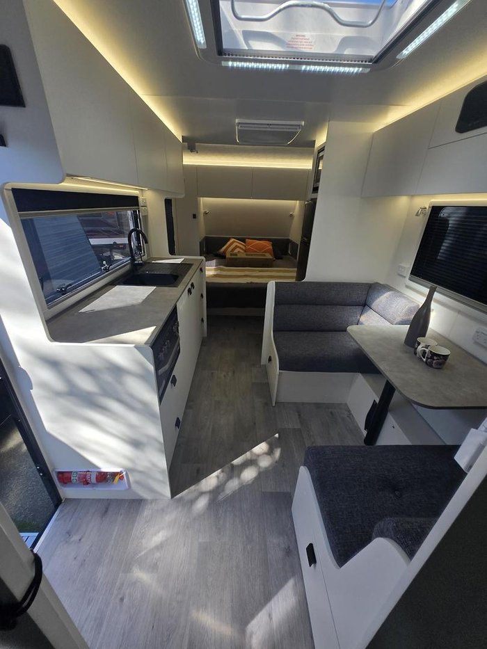 2024 New Age Caravans Manta Ray 18 Expedition