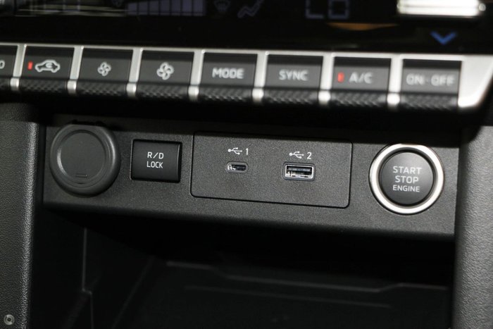 2024 Mitsubishi Triton GSR