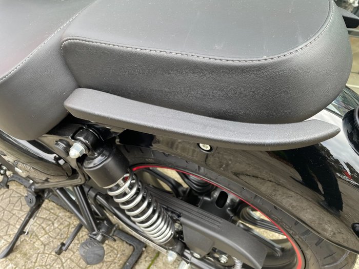 2024 Royal Enfield (see Also Enfiel METEOR 350 FIREBALL ?
