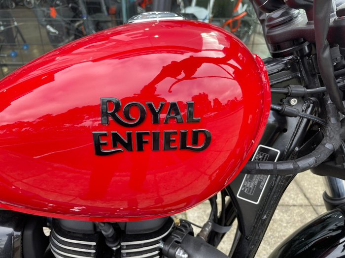 2024 Royal Enfield (see Also Enfiel METEOR 350 FIREBALL ?