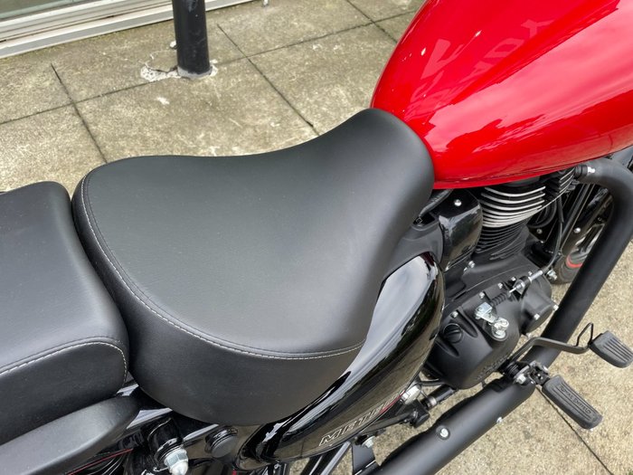 2024 Royal Enfield (see Also Enfiel METEOR 350 FIREBALL ?