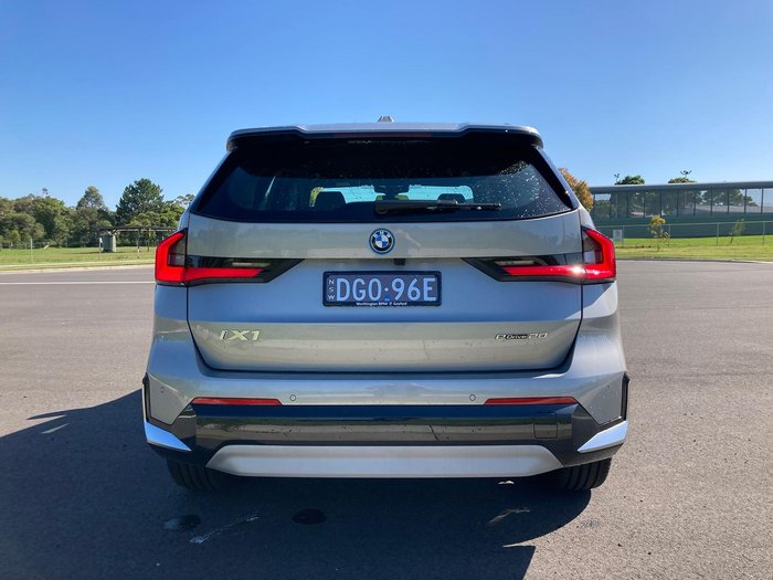 2024 BMW iX1 eDrive20 xLine