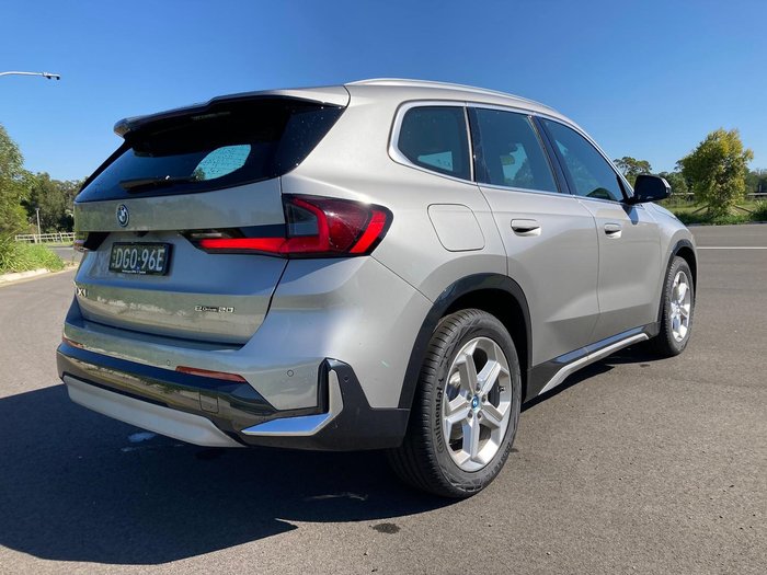 2024 BMW iX1 eDrive20 xLine