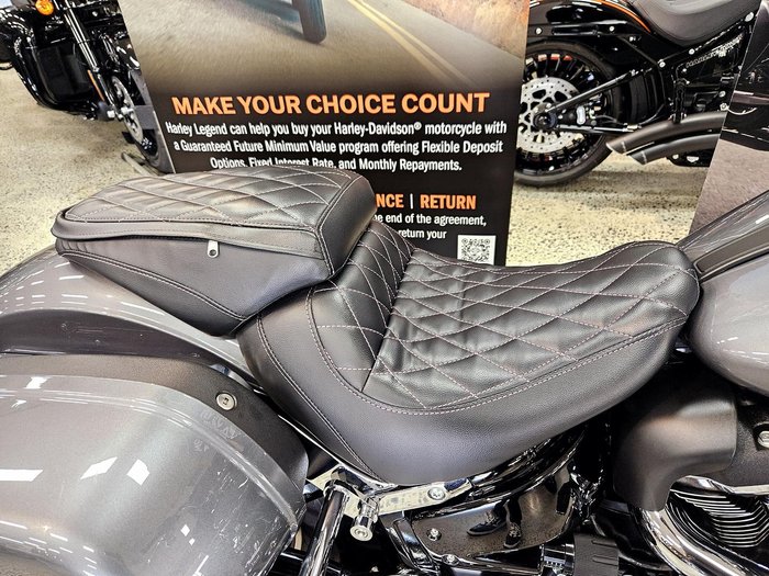 2022 Harley-Davidson Sport Glide 107 (FLSB) Softail Grey