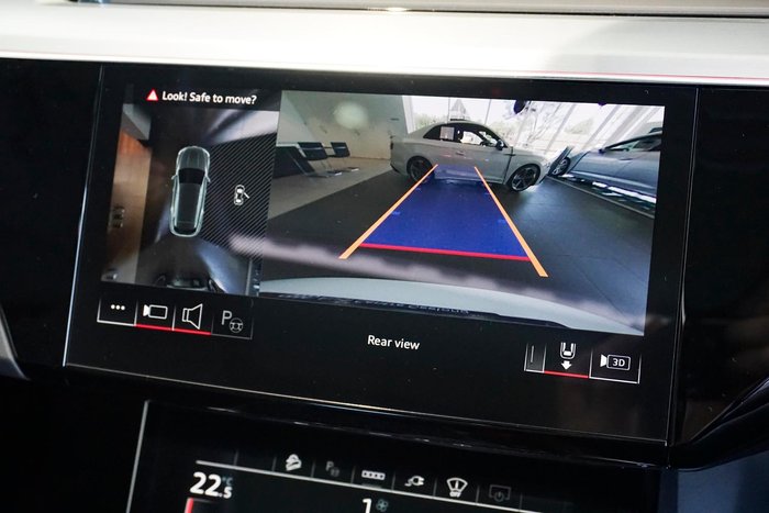 2024 Audi Q8 e-tron 50