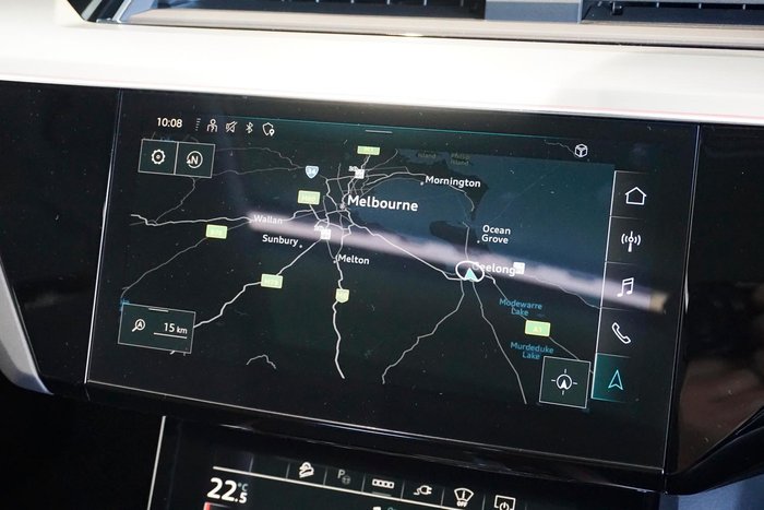 2024 Audi Q8 e-tron 50