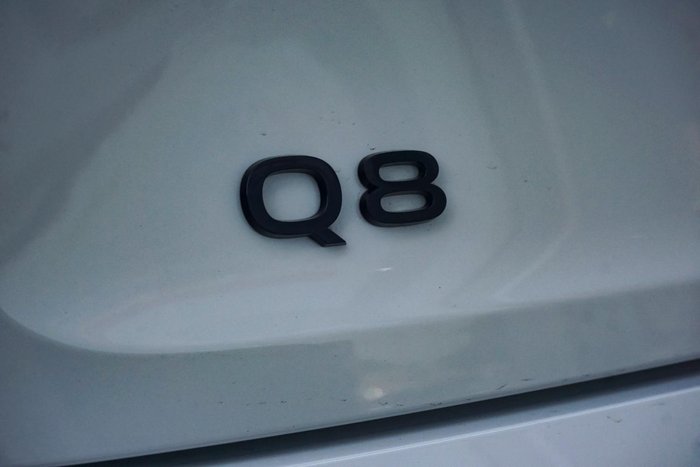 2024 Audi Q8 e-tron 50