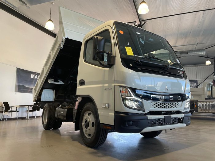 2024 Fuso Canter 615 615 Tipper White