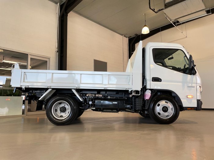 2024 Fuso Canter 615 615 Tipper White