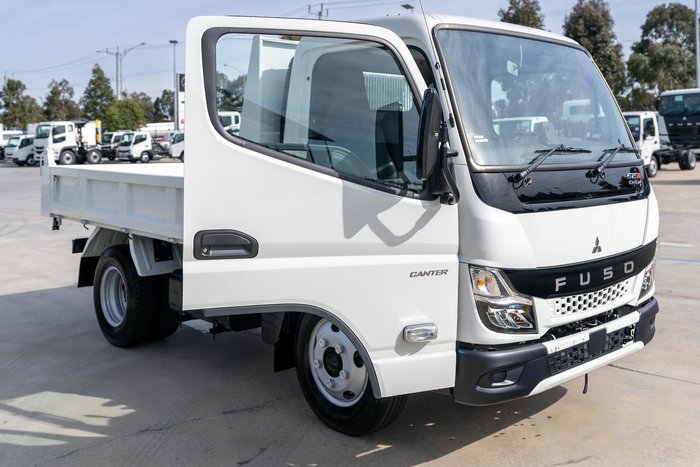 2024 Fuso Canter 615 615 Tipper White