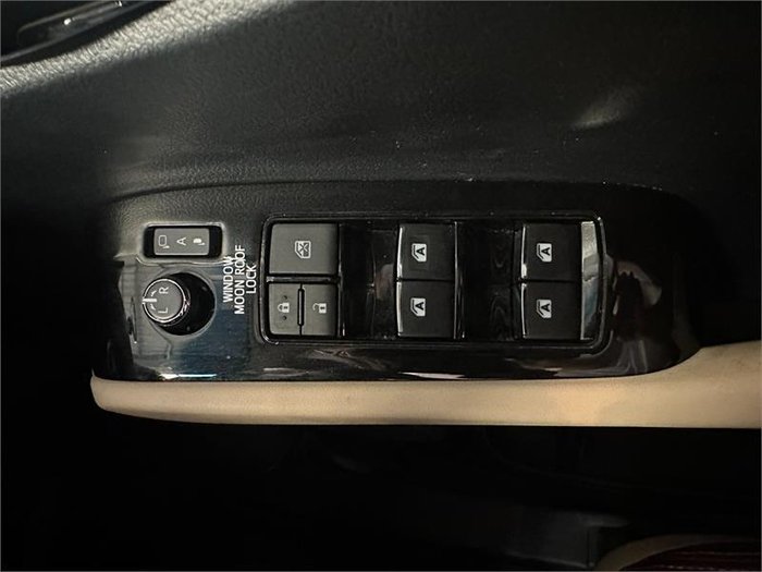 2019 Toyota Alphard SR C Package