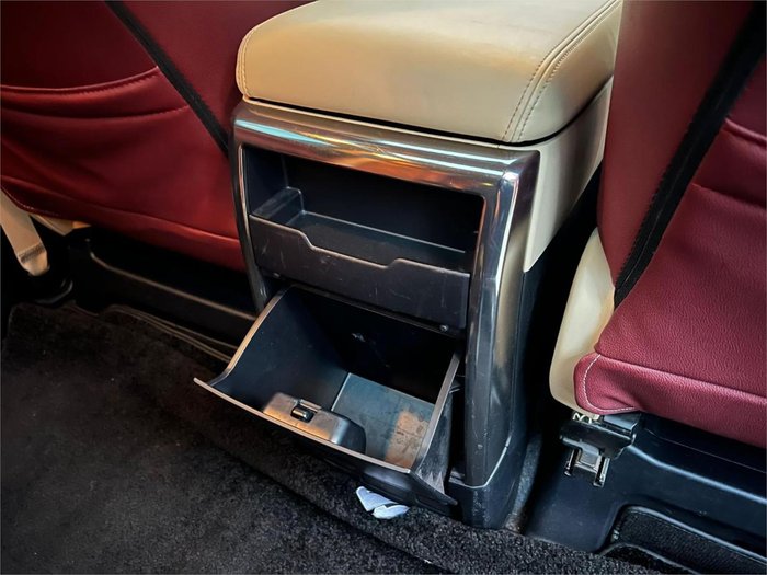 2019 Toyota Alphard SR C Package