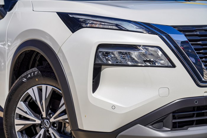 2025 Nissan X-TRAIL ST-L