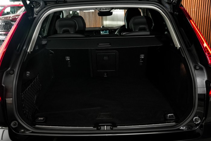 2024 Volvo XC60 Ultra B5 Bright