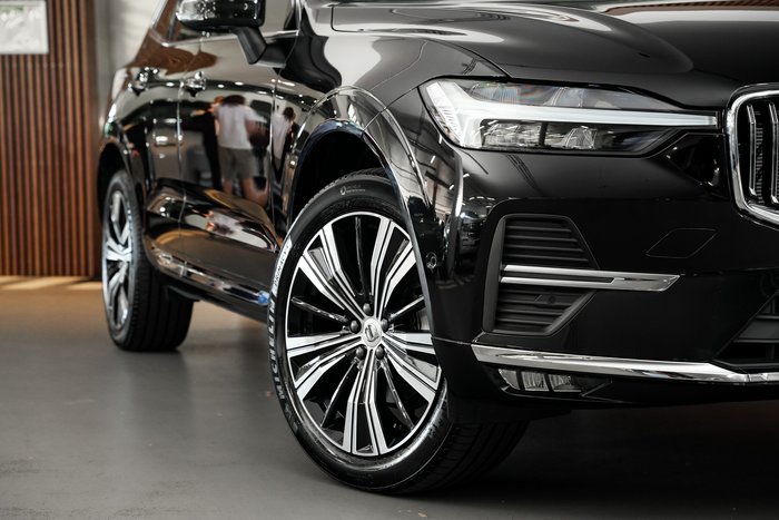 2024 Volvo XC60 Ultra B5 Bright
