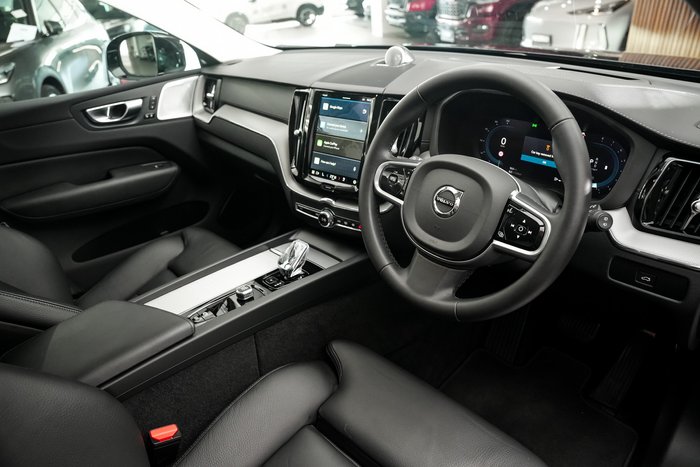 2024 Volvo XC60 Ultra B5 Bright