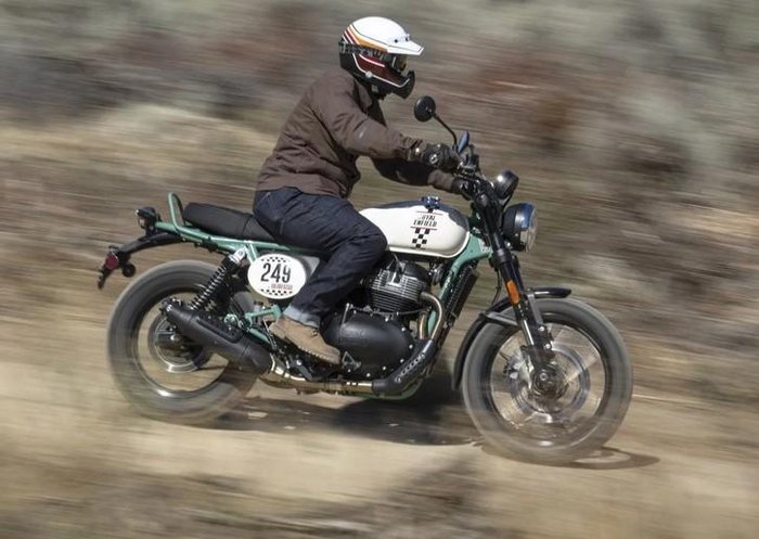 2025 Royal Enfield Bear 650 650 Twin White
