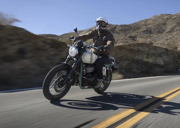 2025 Royal Enfield Bear 650 650 Twin White
