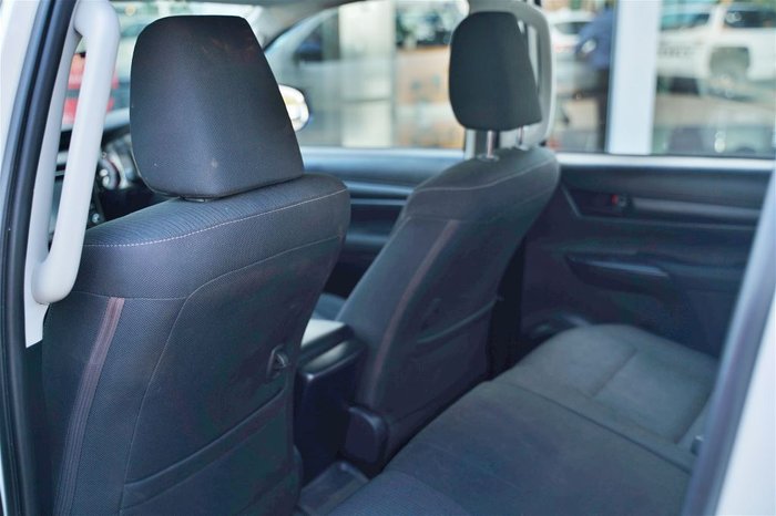 2022 Toyota Hilux 4x4 2.8L DSL D/C/C 6MT SR