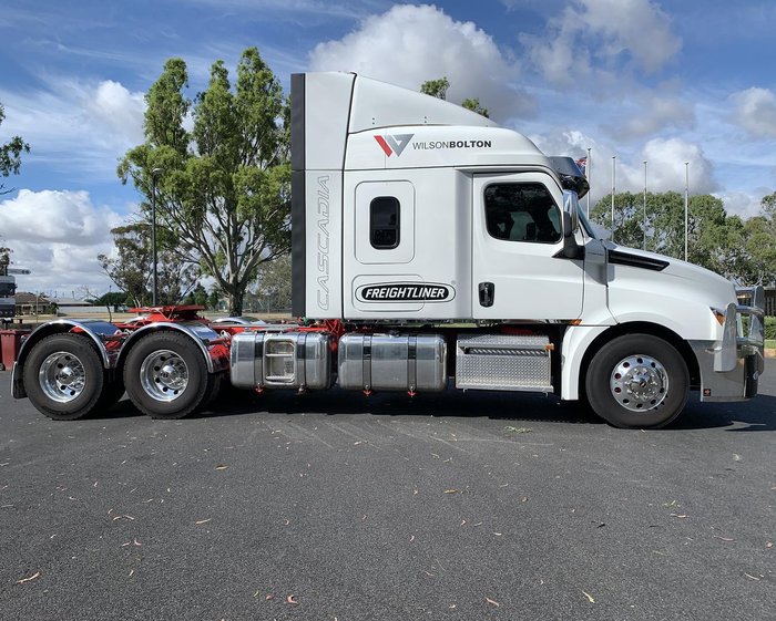 2023 Freightliner Cascadia 126 WHITE