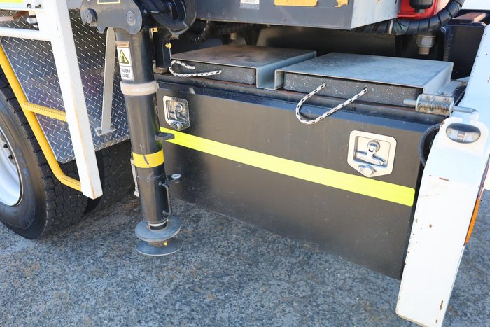 2023 Isuzu F Series FYJ300-350 Crane Truck White