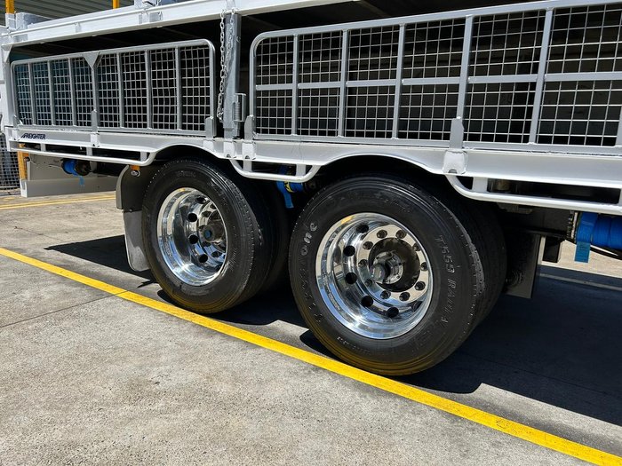 2004 Maxitrans St2 45' Roofing Trailer