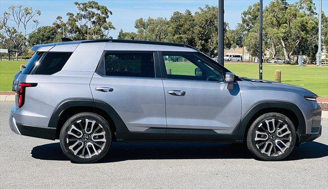 2025 KGM Torres Ultimate