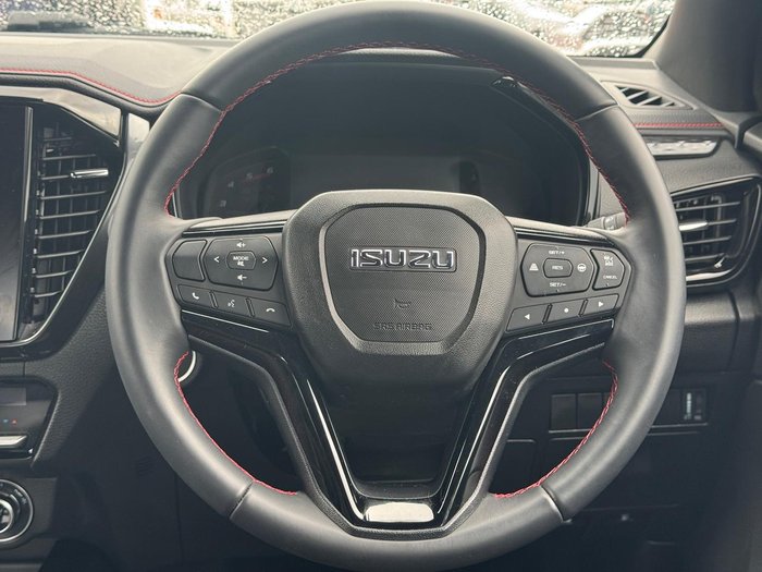 2025 Isuzu D-MAX X-TERRAIN