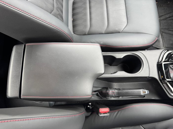 2025 Isuzu D-MAX X-TERRAIN