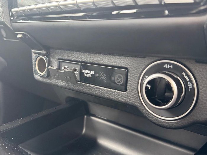 2025 Isuzu D-MAX X-TERRAIN